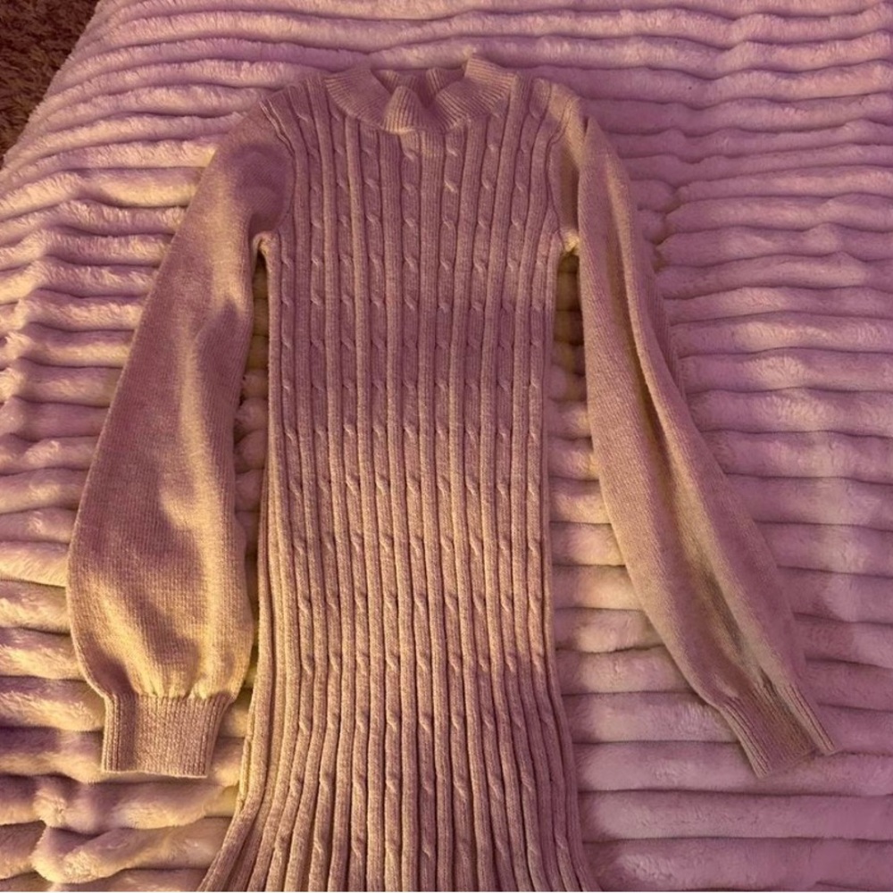 Abercrombie & Fitch Cream Ribbed Turtleneck Sweater